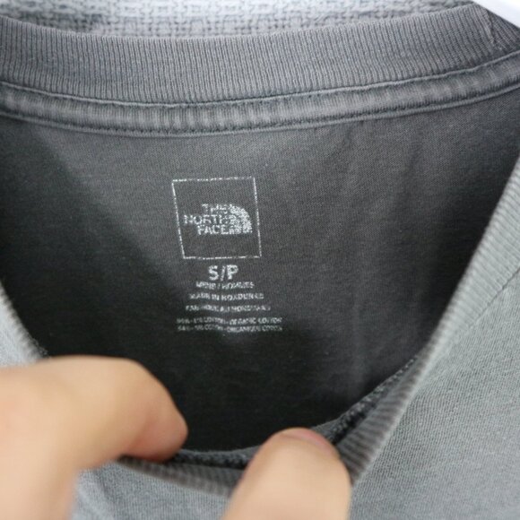 The North Face Distressed Graphic Longsleeve Shirt Mens Small - Picture 4 of 5